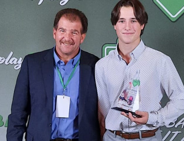 <p>BASEBALL ONATRIO&#8217;S BEST-  Baseball Ontario&#8217;s Frank Fascia presents Mitch Sills with the organization&#8217;s 2023 Top Pitcher award. (Submitted Photo)</p>
